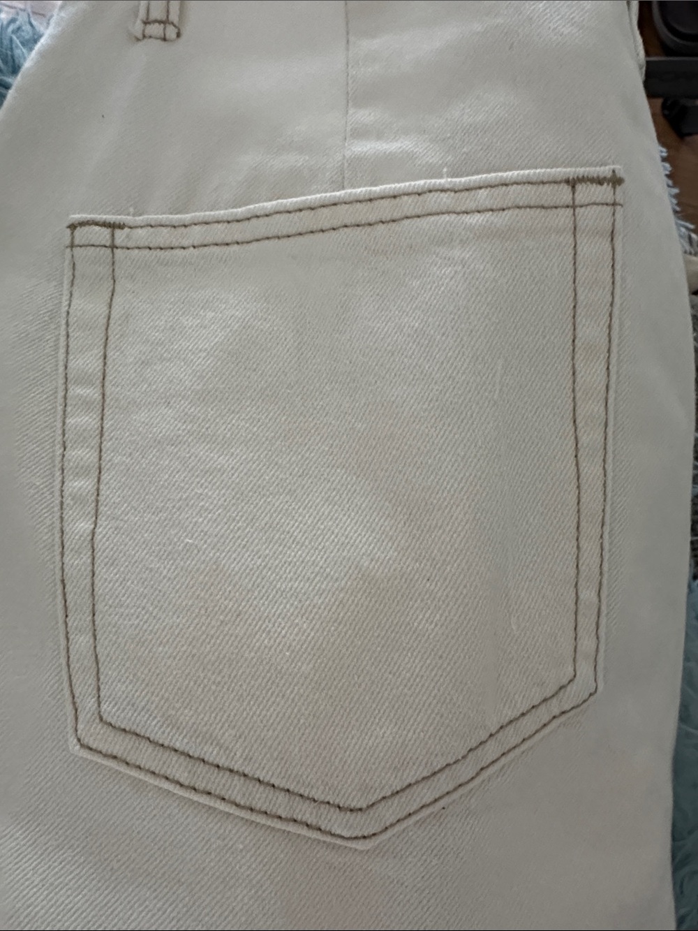 a.n.a High-Rise White Patch-Front Women’s Jeans - Picture 9 of 15